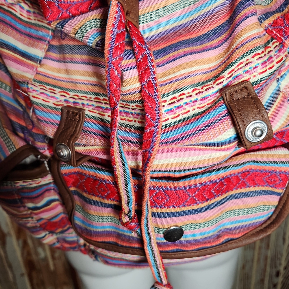Mudd Backpack Southwest NWT Snap Closure - Picture 9 of 15